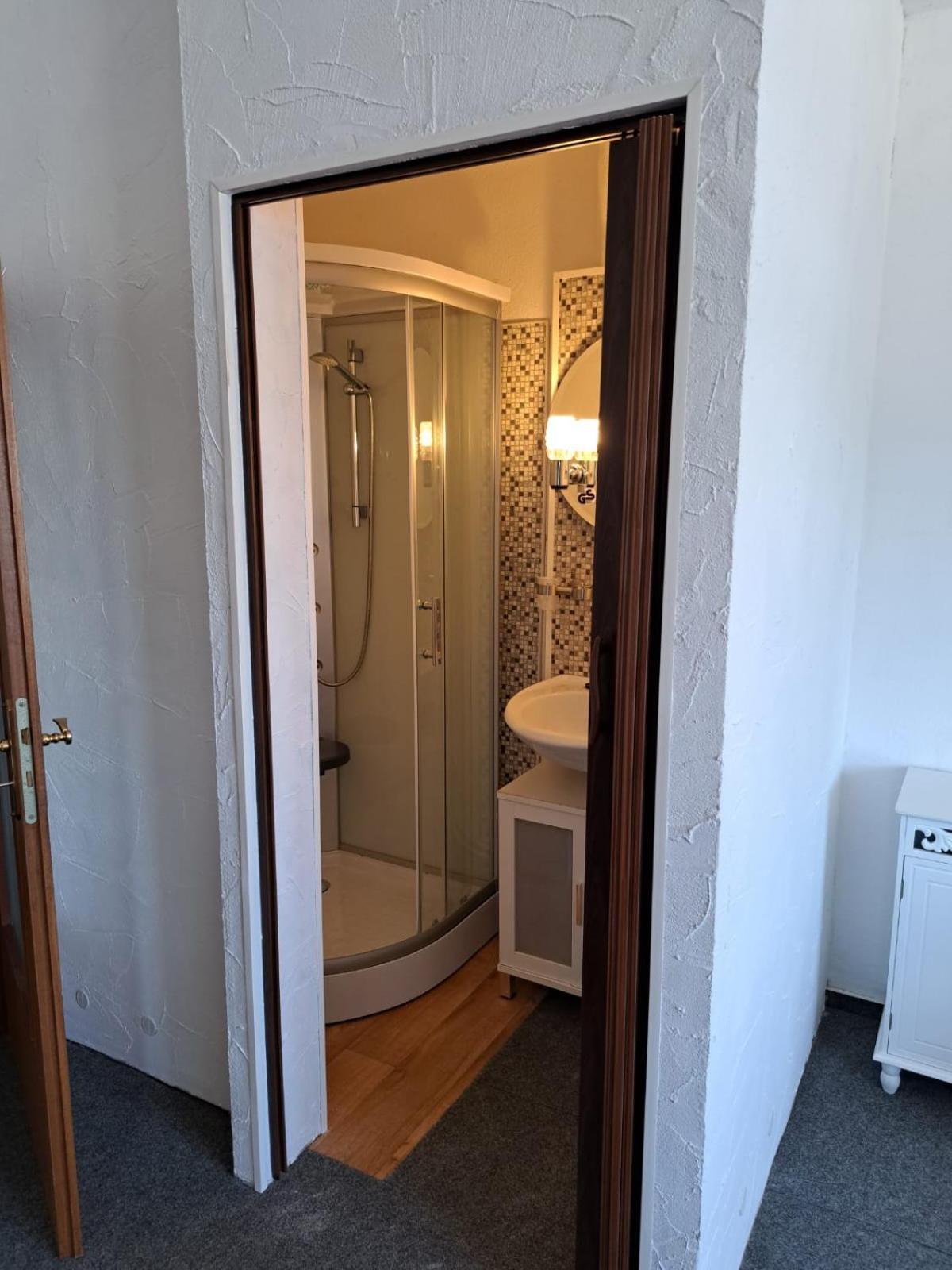 Monteurzimmer Siebenlehn Zewnętrze zdjęcie